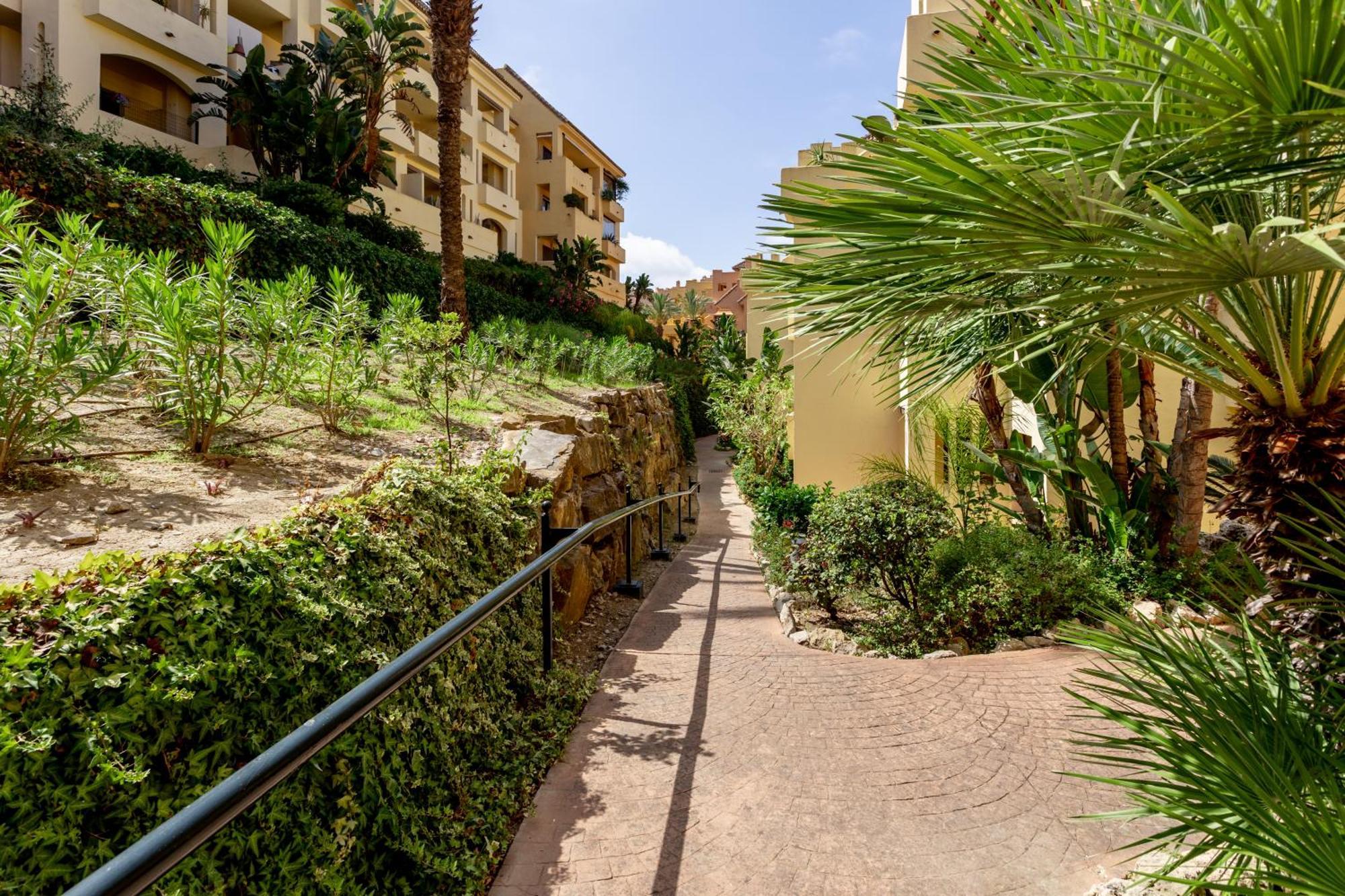 Duquesa Village Property Manilva Ngoại thất bức ảnh