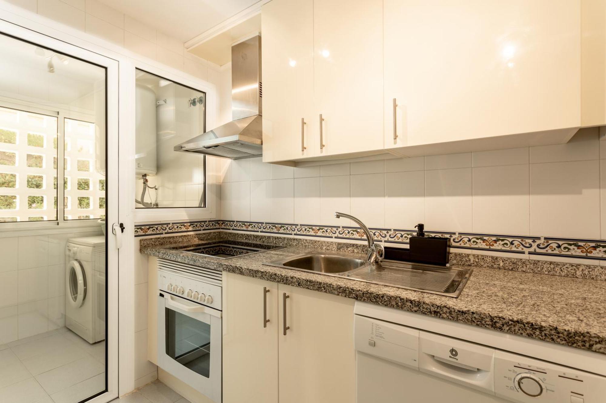 Duquesa Village Property Manilva Ngoại thất bức ảnh